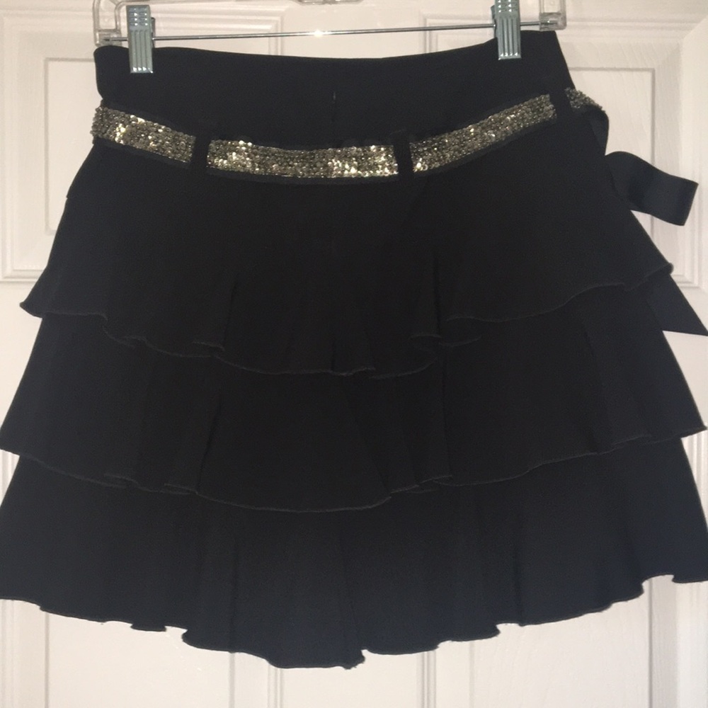 Express Ruffle Black Flirty Mini Skirt - Picture 3 of 3